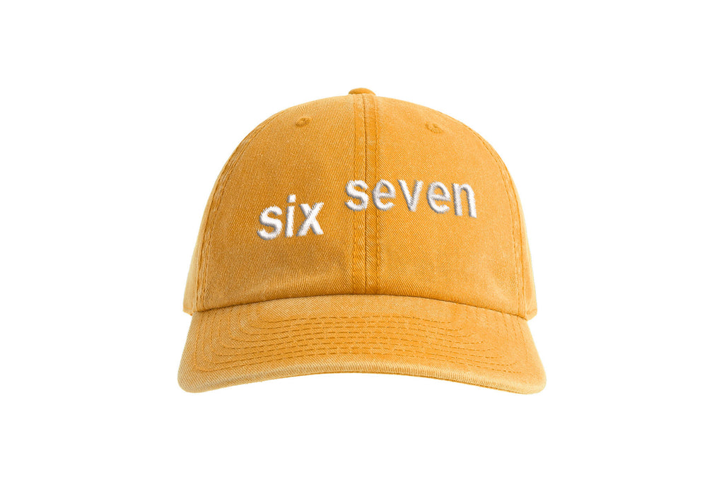 Şapcă SIX SEVEN